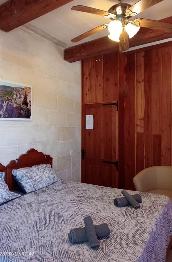 Bed And Breakfast "Selena" With Swim Pool نادور المظهر الخارجي الصورة